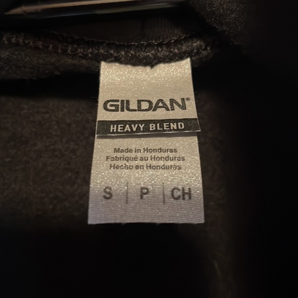 “Queen Of Hearts” Crop Sweater - Picture 5 of 6